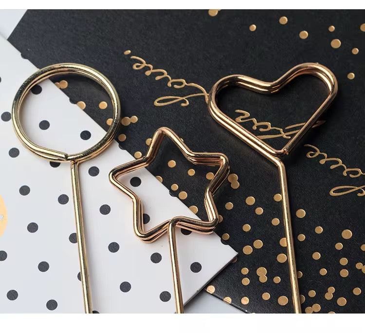 Metal gold picks for floral arrangements, gift wrapping, and event decoration